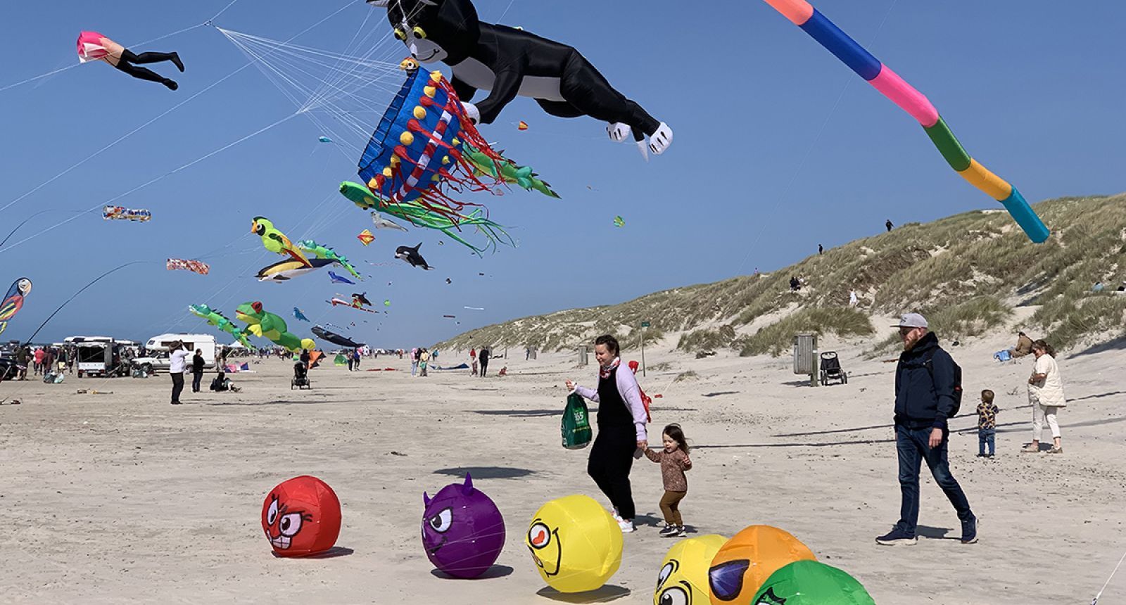 Blokhus Wind Festival 2026 – En weekend fyldt med vind, drager og farverige oplevelser!