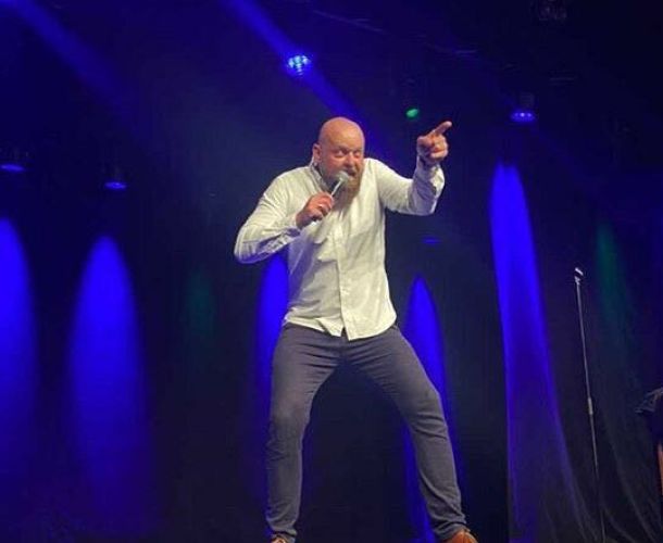 Anmeldelse: Nicolaj Lange ”Større end nogensinde”