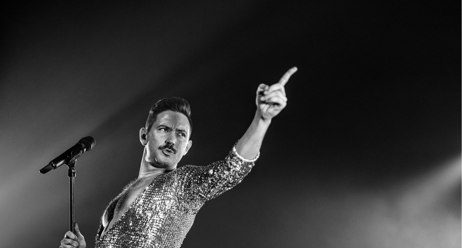 Anmeldelse af ’Queen Machine’ på Skråen